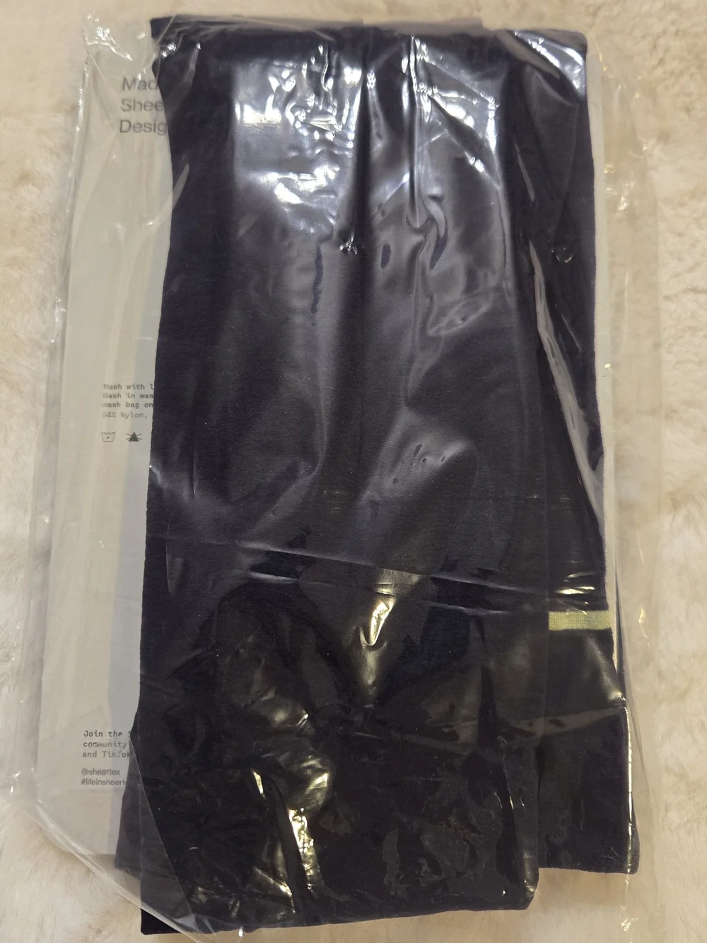 Sheertex Classic Semi Opaque Rip Resist Tights Eggplant Size Medium New
